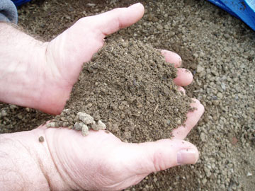 Photo: Mr. Yard Topsoil